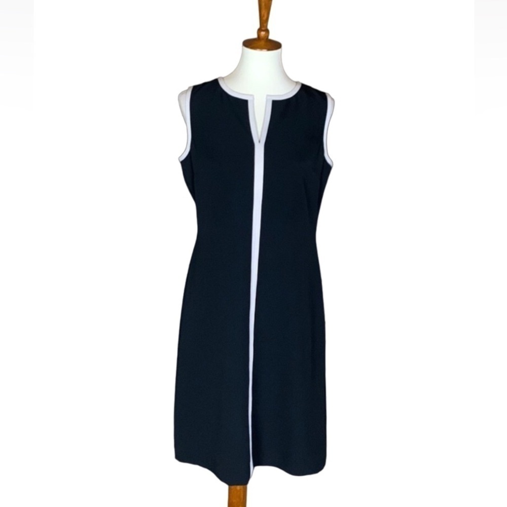Kasper sleeveless sheath dress Size 8 Black and tan